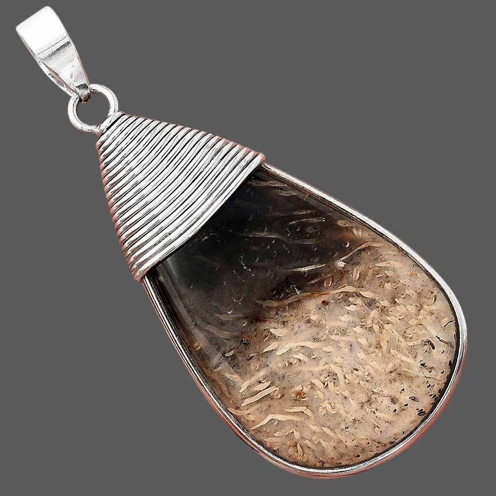 Natural Black Root Plume Agate Pendant P-1411 SDP156078