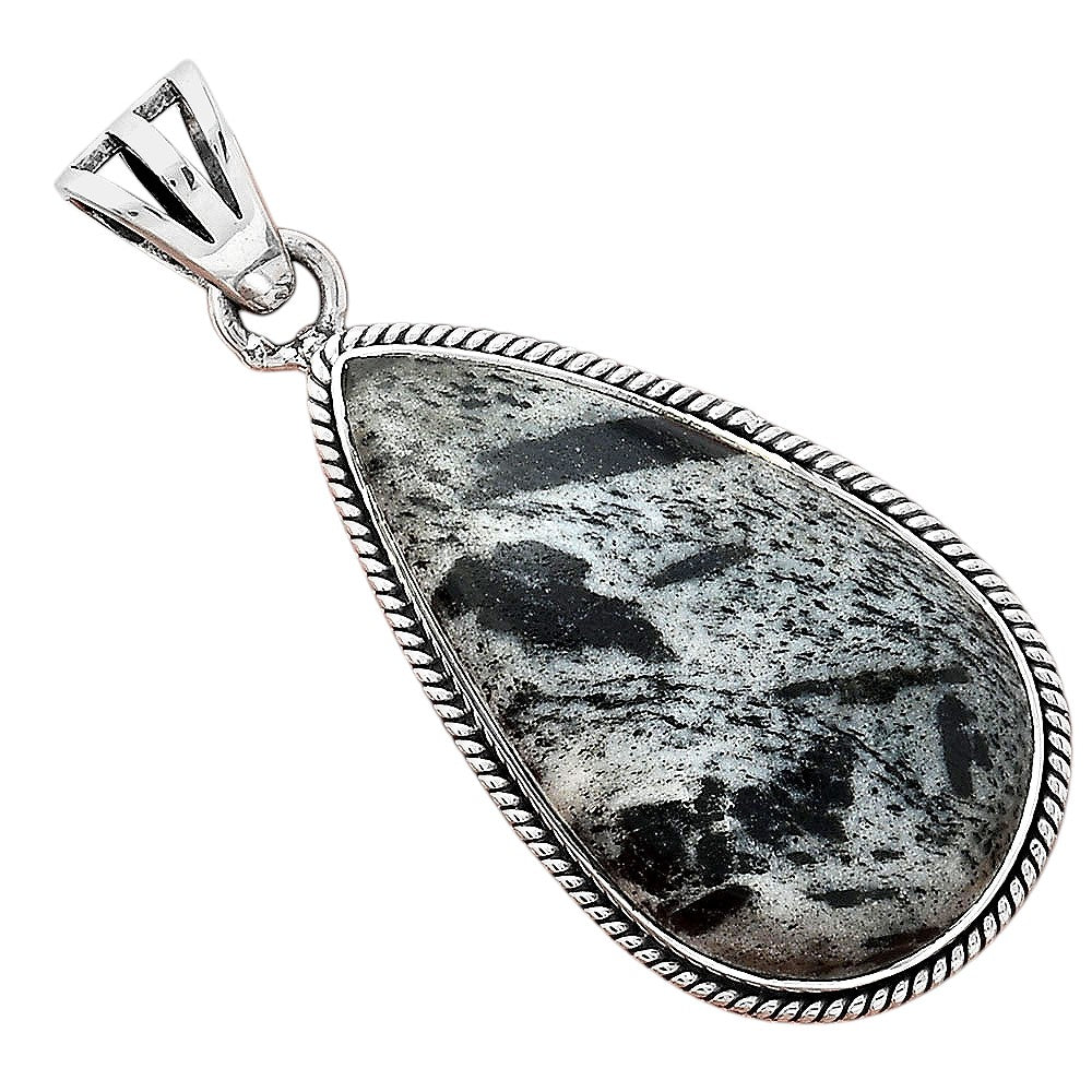 Natural Hornblende Pendant P-1056 SDP156228