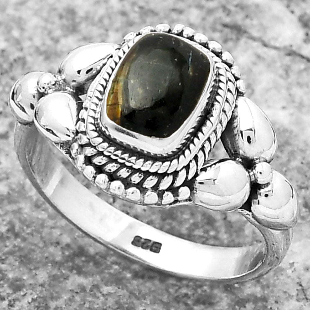 Natural Nuummite Ring size-8 R-1286 SDR157915