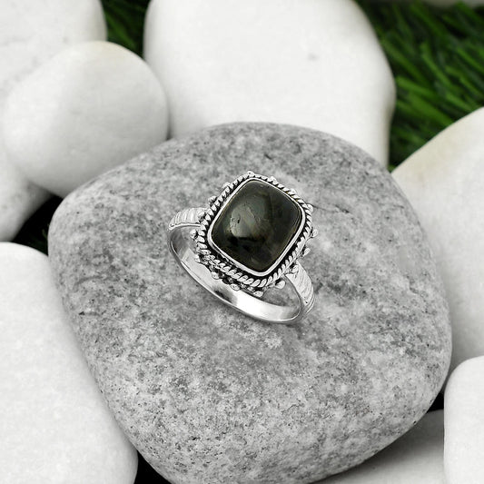 Natural Nuummite Ring size-9 R-1332 SDR161429
