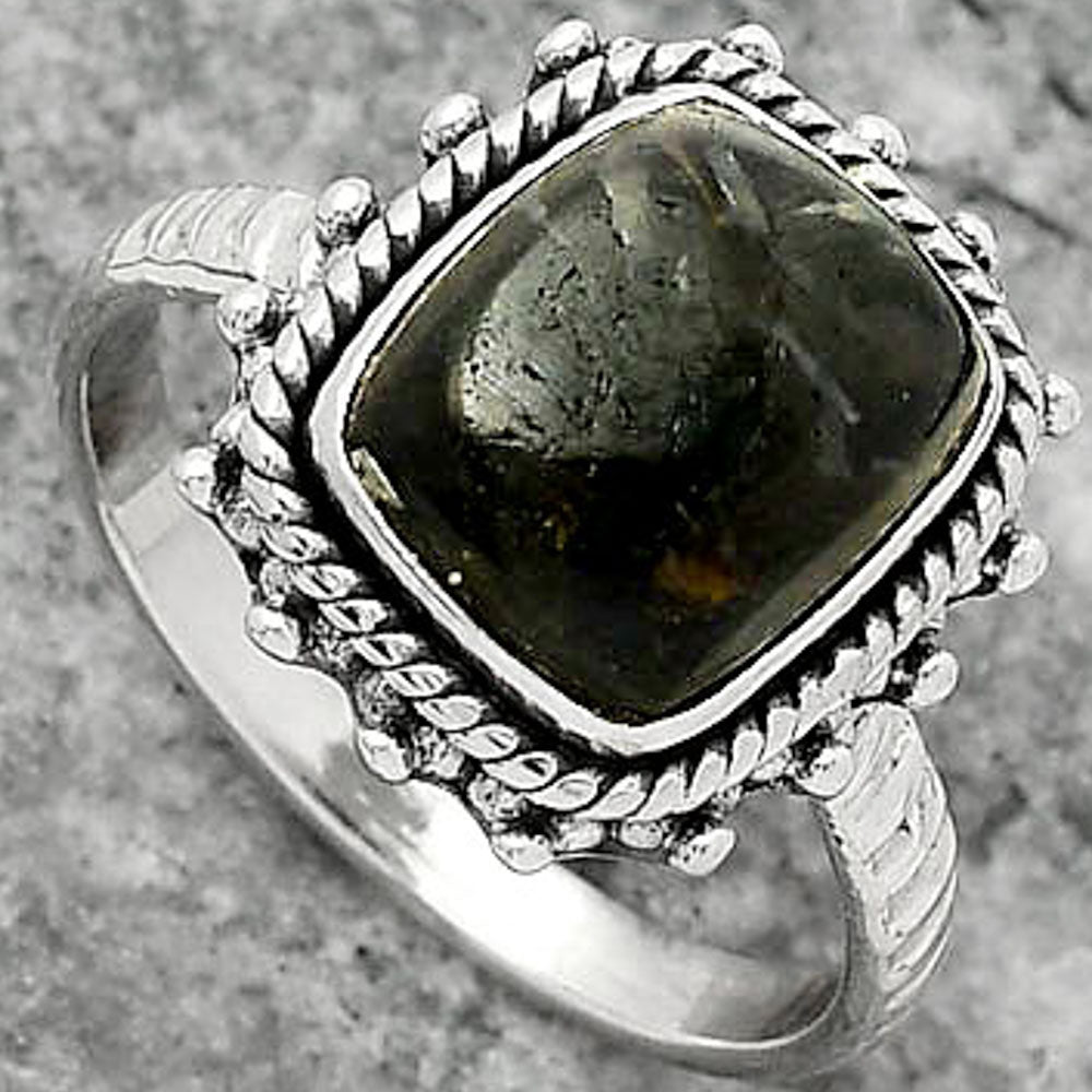 Natural Nuummite Ring size-8.5 R-1332 SDR161465