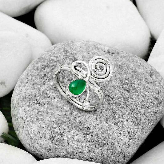Spiral - Natural Green Onyx Ring size-7 R-1556 SDR172674