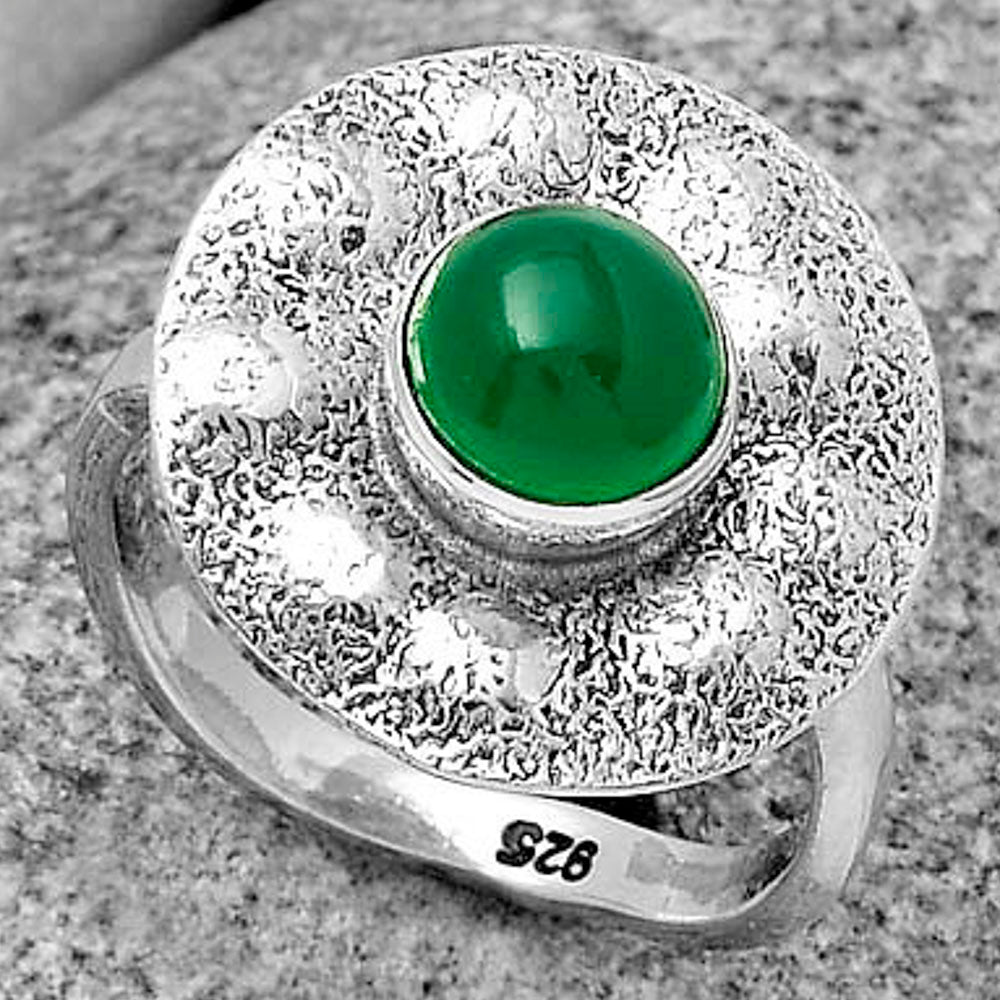 Natural Green Onyx Ring size-8 R-1531 SDR179108
