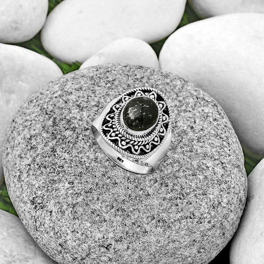 Natural Nuummite Ring size-8 R-1501 SDR182536