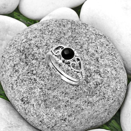 Natural Black Onyx - Brazil Ring size-8 R-1143 SDR183378