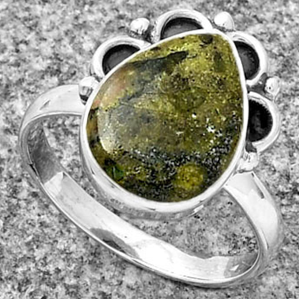 Dragon Blood Stone - South Africa Ring size-8 R-1216 SDR185234