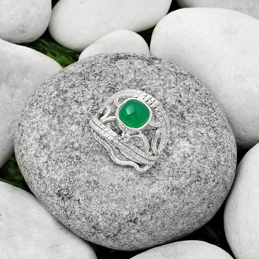 Natural Green Onyx Ring size-8.5 R-1133 SDR185905