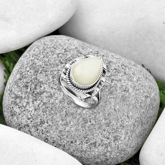 Natural Srilankan Moonstone Ring size-7 R-1212 SDR191556