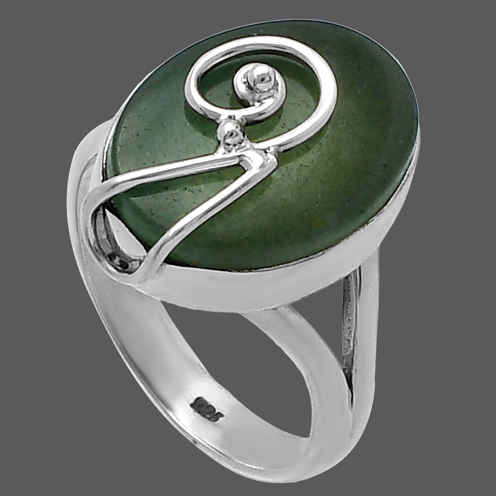 Natural Green Aventurine Ring size-8.5 R-1478 SDR217122