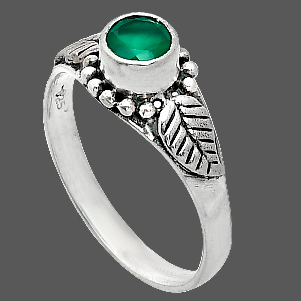 Natural Green Onyx Ring size-8 R-1404 SDR243571