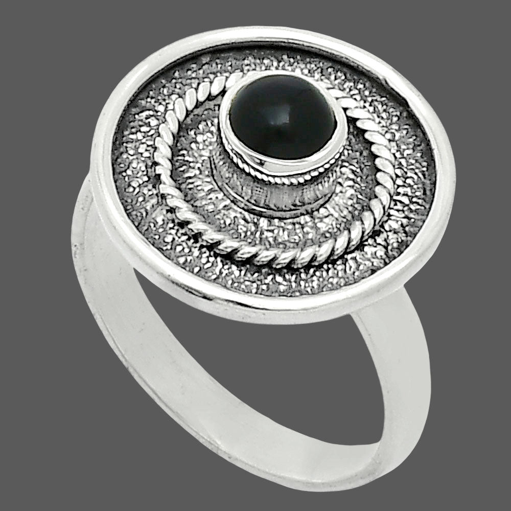 Natural Black Onyx - Brazil Ring size-8 R-1439 SDR244365
