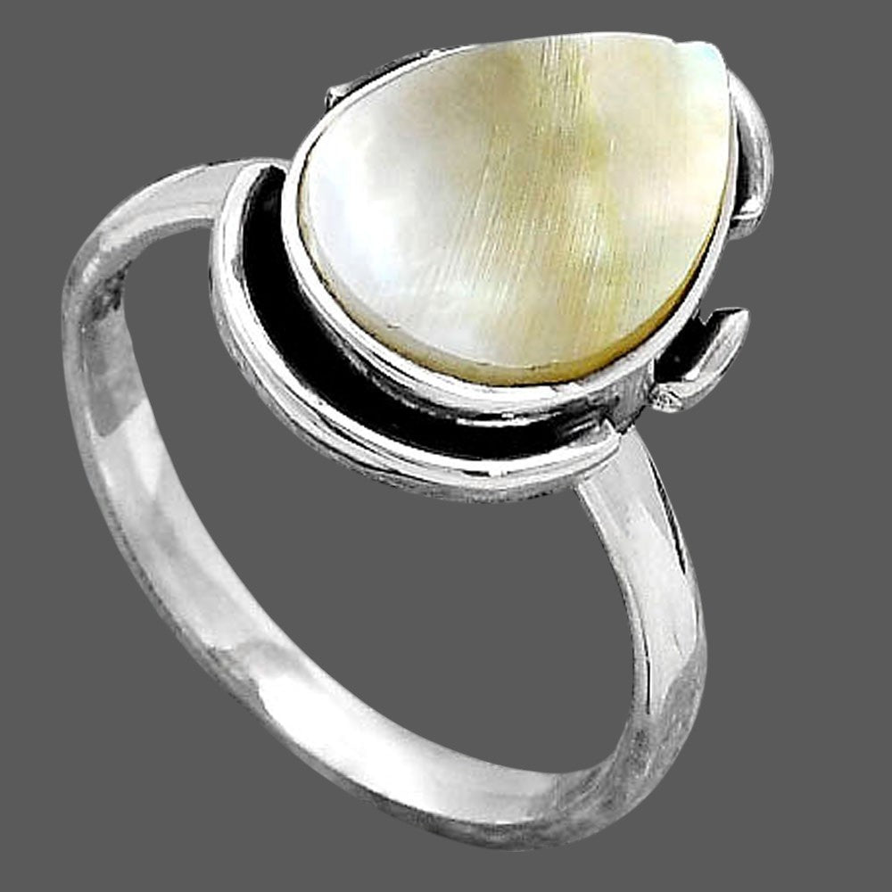 Natural Mother Of Pearl Ring size-8 R-1211 SDR245808