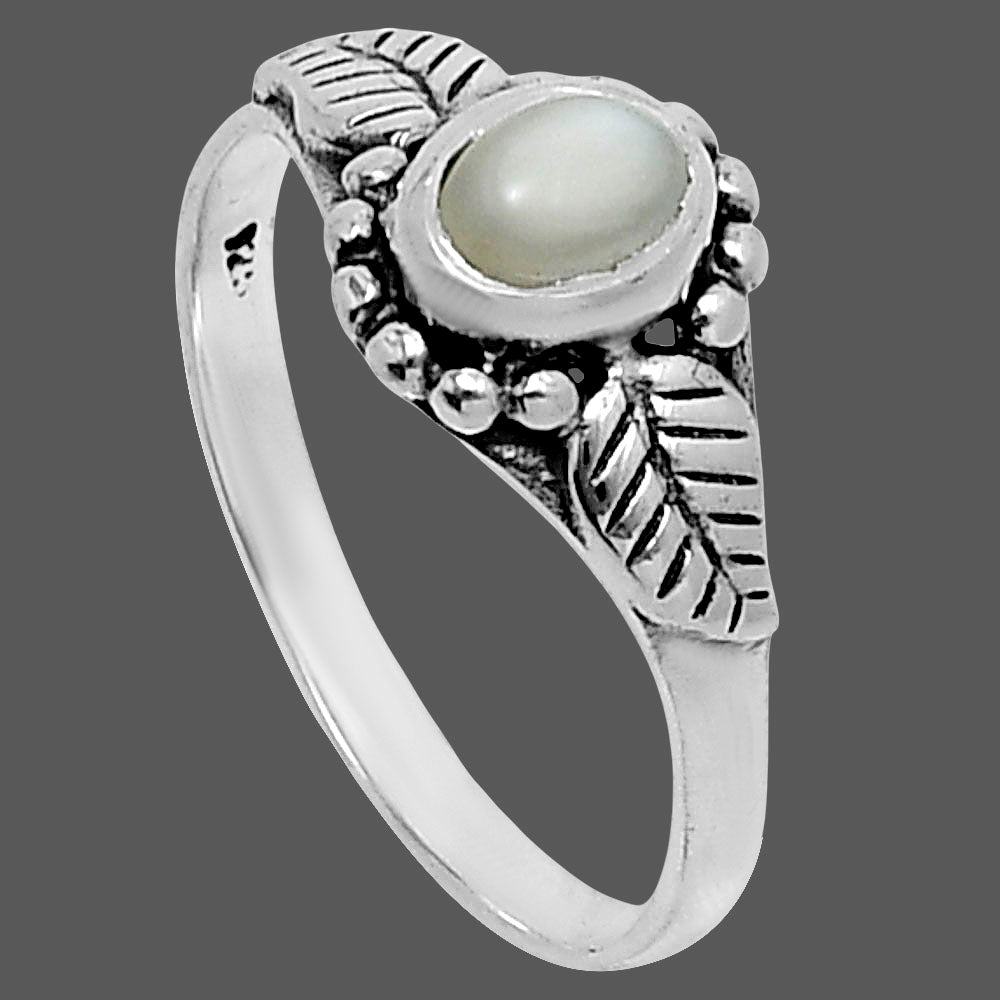 Natural Srilankan Moonstone Ring size-8 R-1404 SDR248439