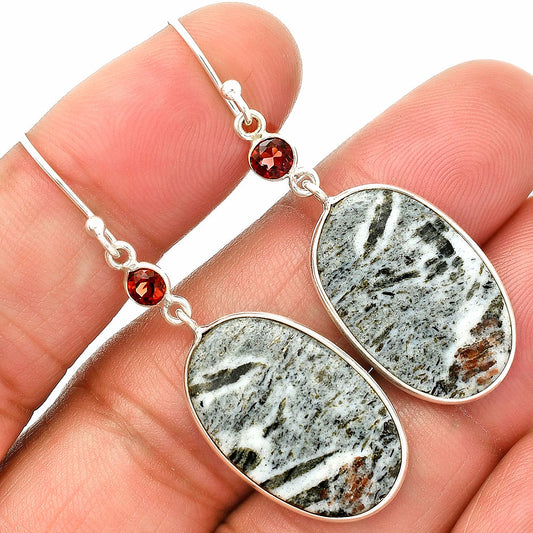 Hornblende & Garnet Pendant Earrings Set T-1010 SDT03305