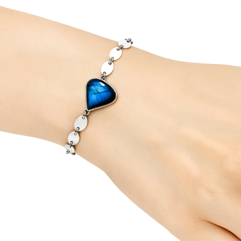 Premium Blue Fire Labradorite - Madagascar Bracelet B-1044 24-EB10106