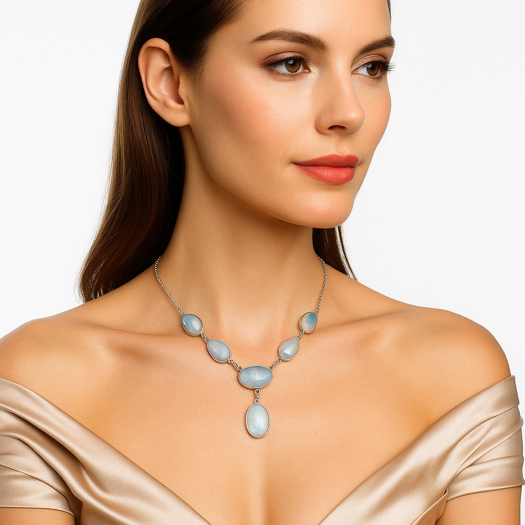Premium Quality Rainbow Moonstone - India Necklace N-1013 26-EN10074