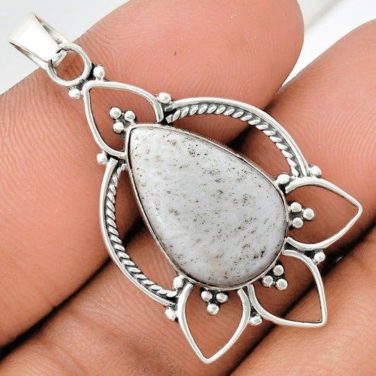 Premium Quality White Scolecite Pendant P-1444 58-EP10750