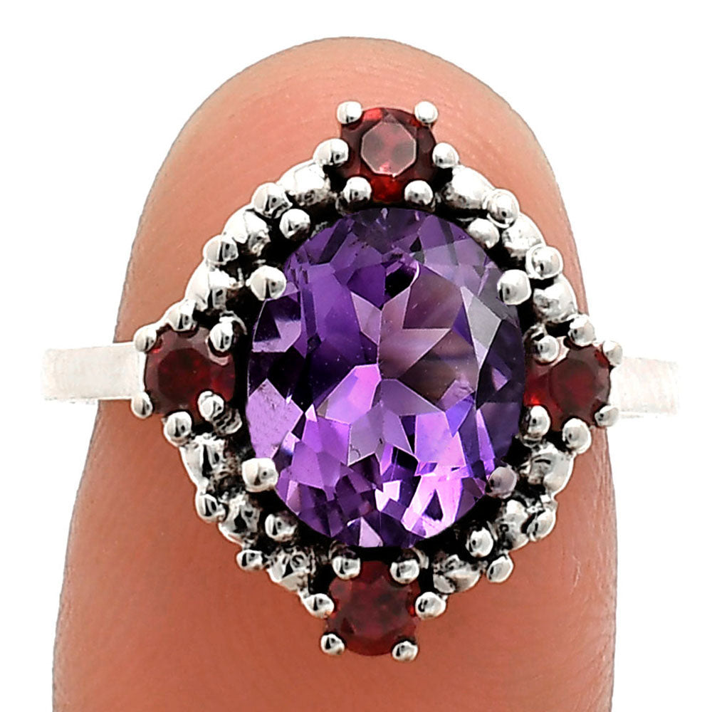 925 Sterling Silver Gemstone Ring with Garnet Accents Vintage Style AGR1016 R-1017