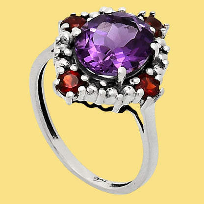 925 Sterling Silver Gemstone Ring with Garnet Accents Vintage Style AGR1016 R-1017