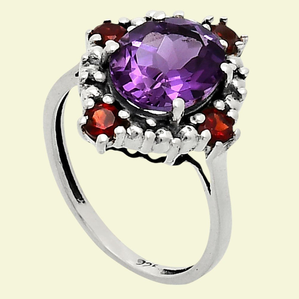 925 Sterling Silver Gemstone Ring with Garnet Accents Vintage Style AGR1016 R-1017