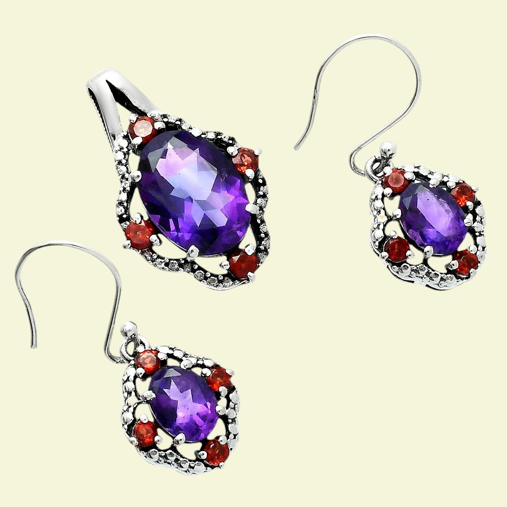 African Amethyst and Garnet Earrings T-1020 AGTE1010_D