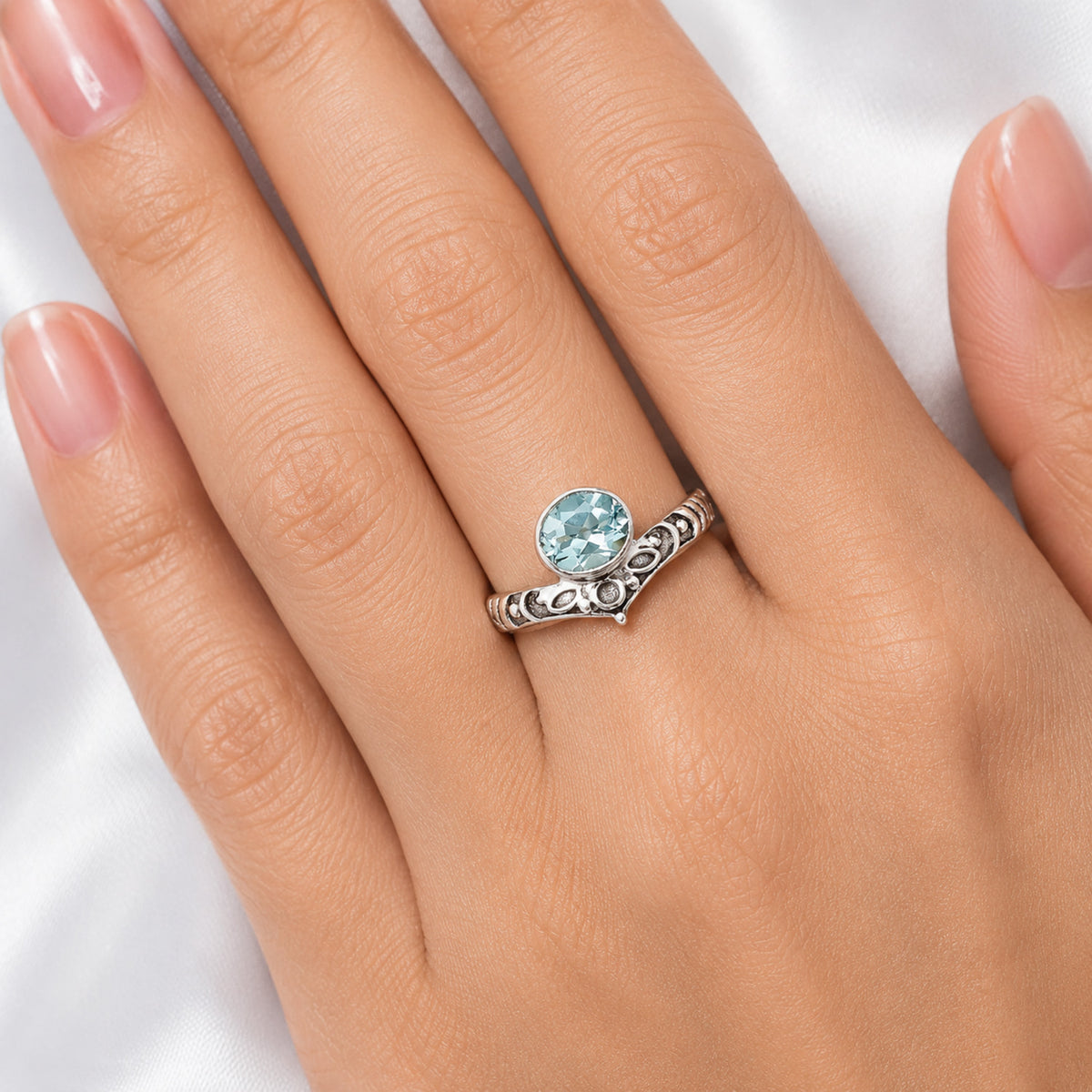 Boho Ornate Vintage Style Oxidized Gemstone Ring in 925 Silver for Women DGR1121 R-1046