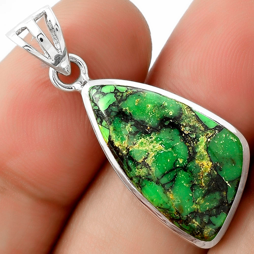 Green Matrix Turquoise Pendant Earrings Set T-1002 DGT01011