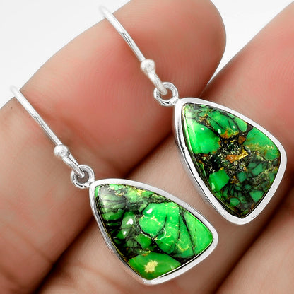 Green Matrix Turquoise Pendant Earrings Set T-1002 DGT01011