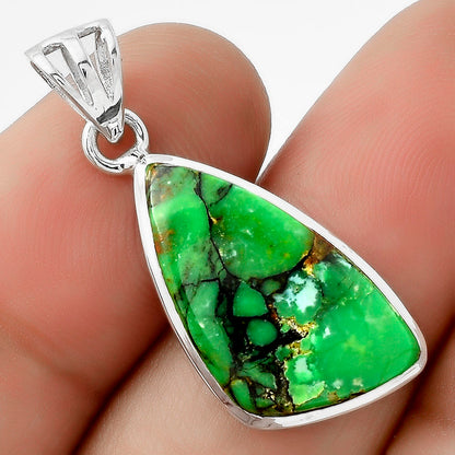 Green Matrix Turquoise Pendant Earrings Set T-1002 DGT01012