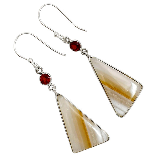 Banded Onyx and Garnet Earrings E-1002 SDE91056