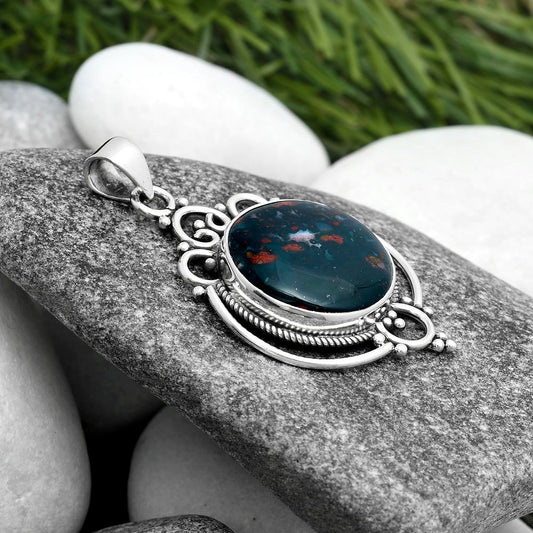 Natural Blood Stone - India Pendant P-1569 SDP103312