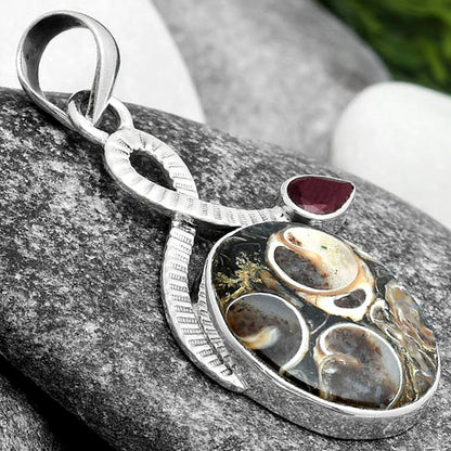 Natural Turtella Jasper USA & Garnet Pendant P-1111 SDP104197