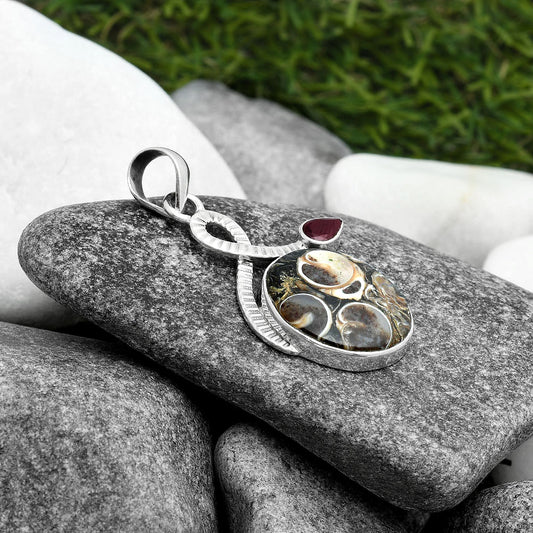 Natural Turtella Jasper USA & Garnet Pendant P-1111 SDP104197