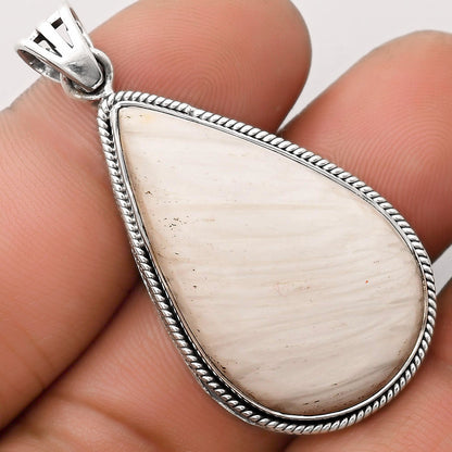 Natural White Scolecite Pendant P-1056 SDP105973