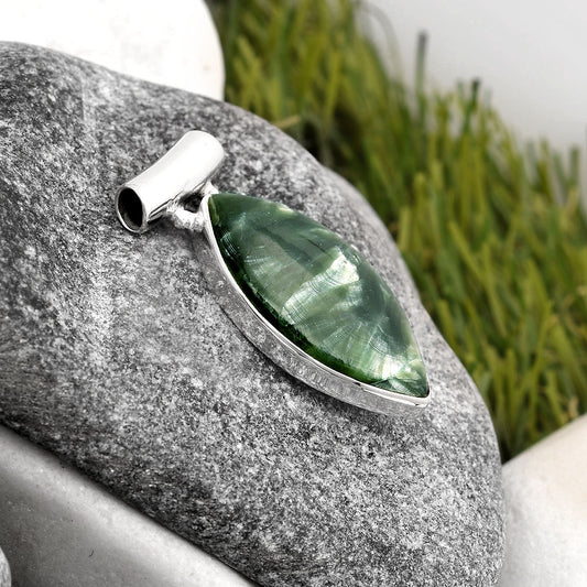 Natural Russian Seraphinite Pendant P-1259 SDP106137