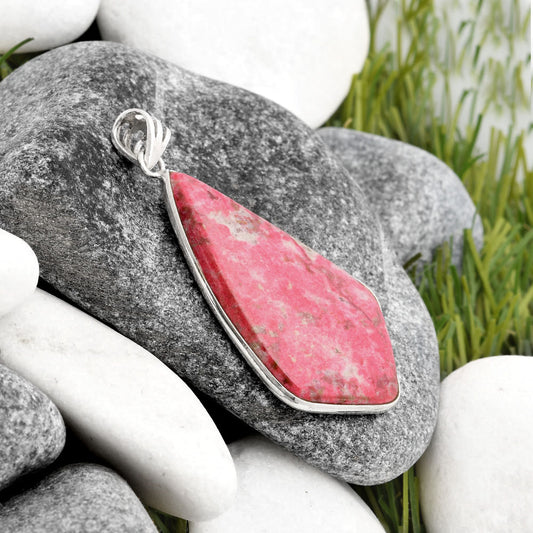 Natural Pink Thulite - Norway Pendant P-1001 SDP106655