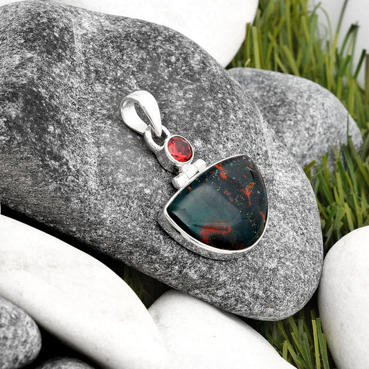 Natural Blood Stone - India & Garnet Pendant P-1108 SDP106856