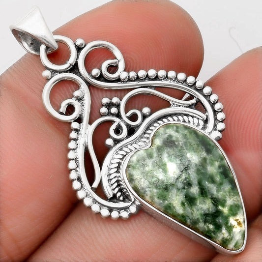 Heart Natural Dioptase Pendant P-1541 SDP107385