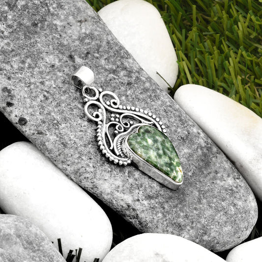 Heart Natural Dioptase Pendant P-1541 SDP107385