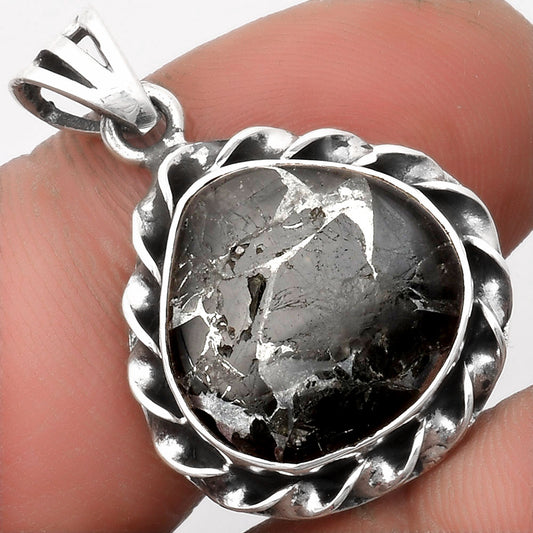 Natural Obsidian And Zinc Pendant P-1081 SDP107991