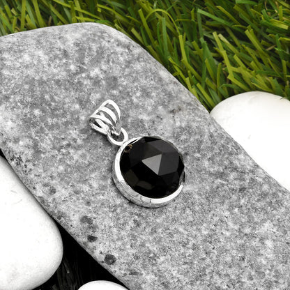 Faceted Natural Black Onyx - Brazil Pendant P-1002 SDP108125