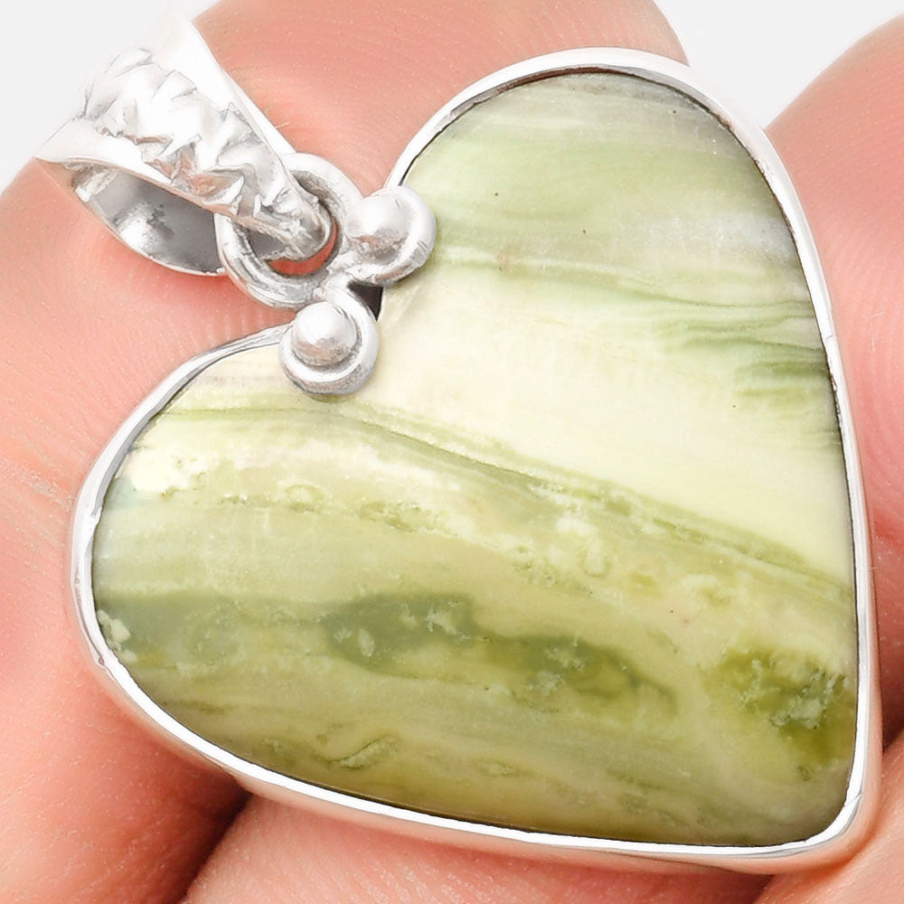 Heart Natural Serpentine Pendant P-1043 SDP108858