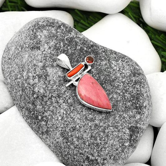 Pink Tulip Quartz, Coral Stick & Garnet Pendant P-1708 SDP109574
