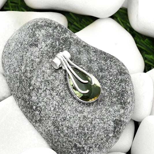 Natural Chrome Chalcedony Pendant P-1675 SDP109617