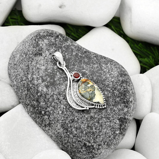 Maligano Jasper - Indonesia & Garnet Pendant P-1467 SDP109628