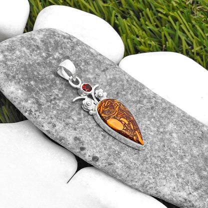 Coquina Fossil Jasper India & Garnet Pendant P-1695 SDP109764