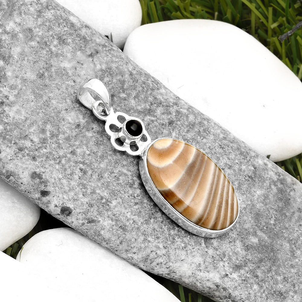 Natural Flint Stone & Black Onyx Pendant P-1634 SDP109996