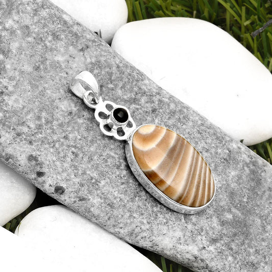 Natural Flint Stone & Black Onyx Pendant P-1634 SDP109996