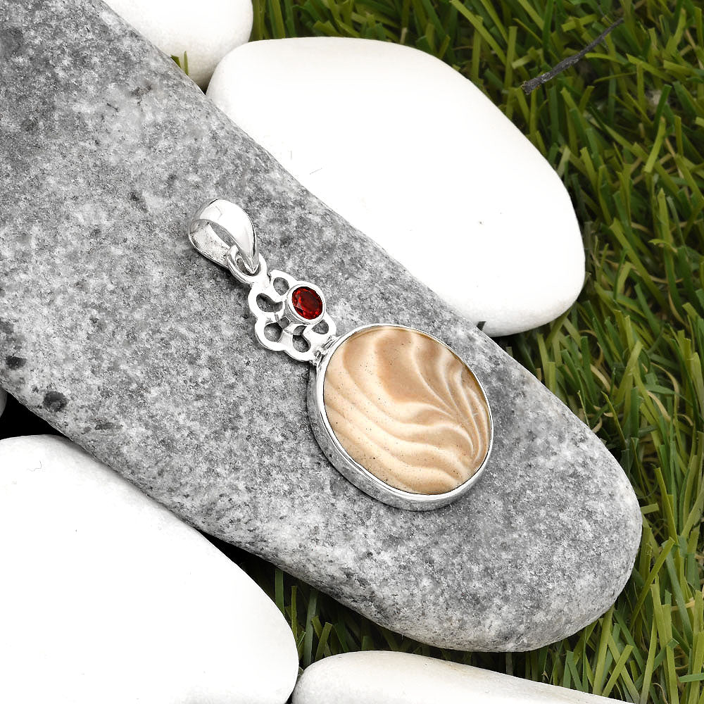 Natural Flint Stone & Garnet Pendant P-1634 SDP110006