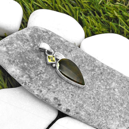 Natural Chrome Chalcedony & Peridot Pendant P-1652 SDP110010